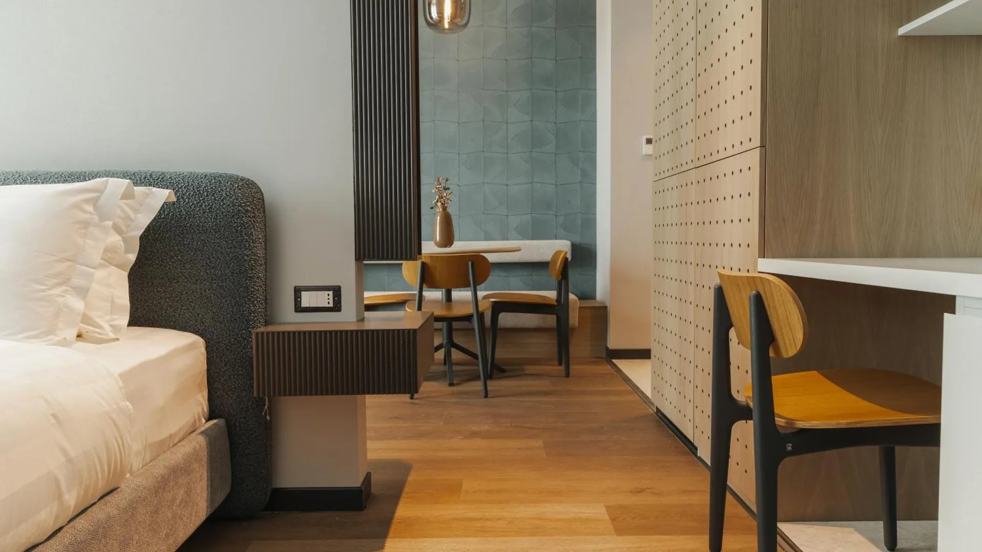 Zins Luxury Apartments Дуррес Албания