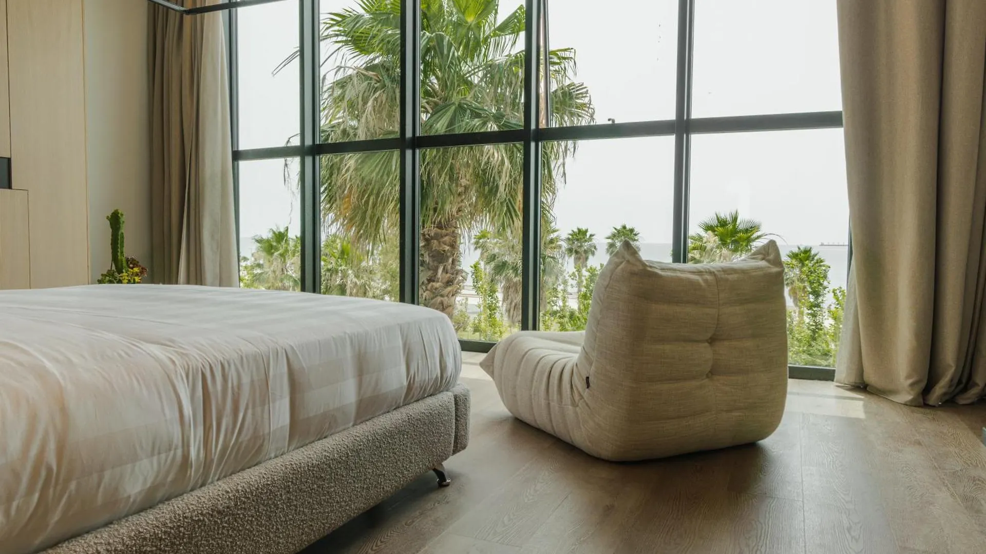 Zins Luxury Apartments Дуррес Албания